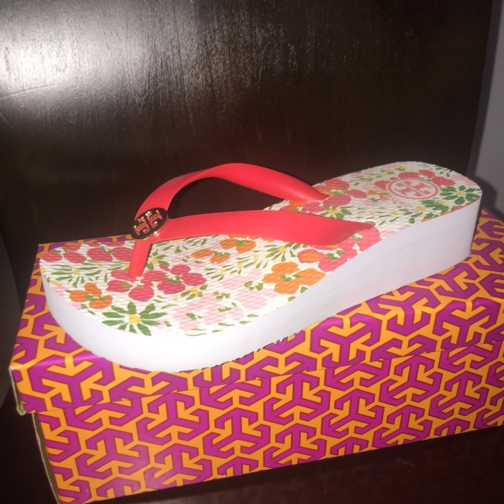 Tory Burch flip flops